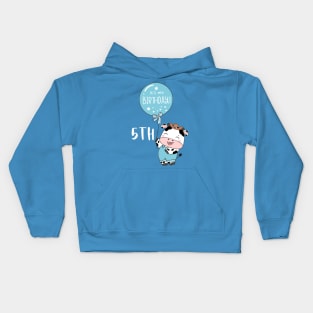 Cute baby cow boy 5th birthday Kids Hoodie